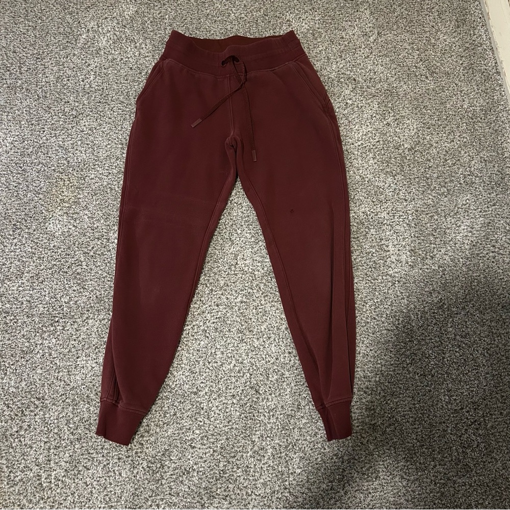 Maroon Lululemon joggers